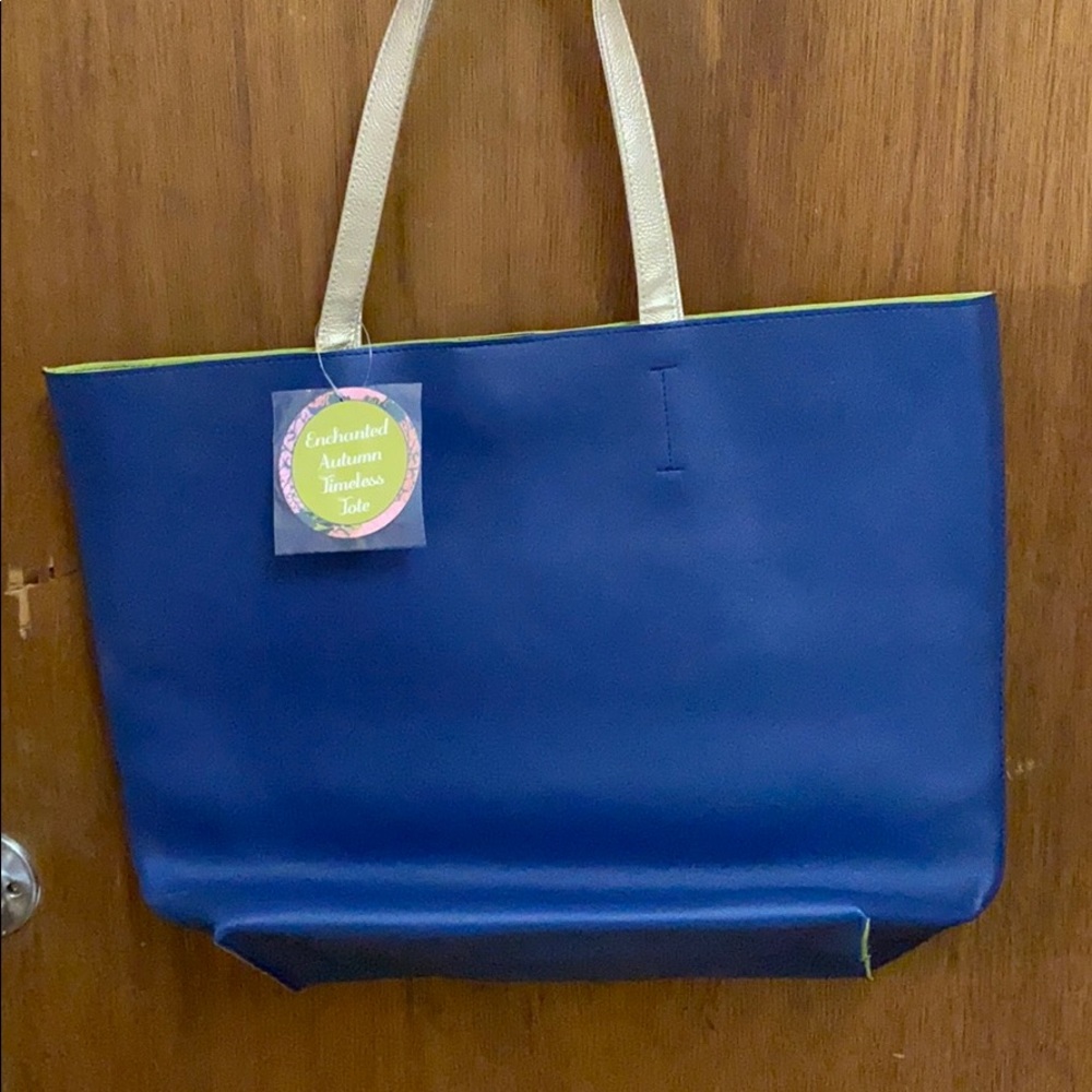 Tote bag NWT.
